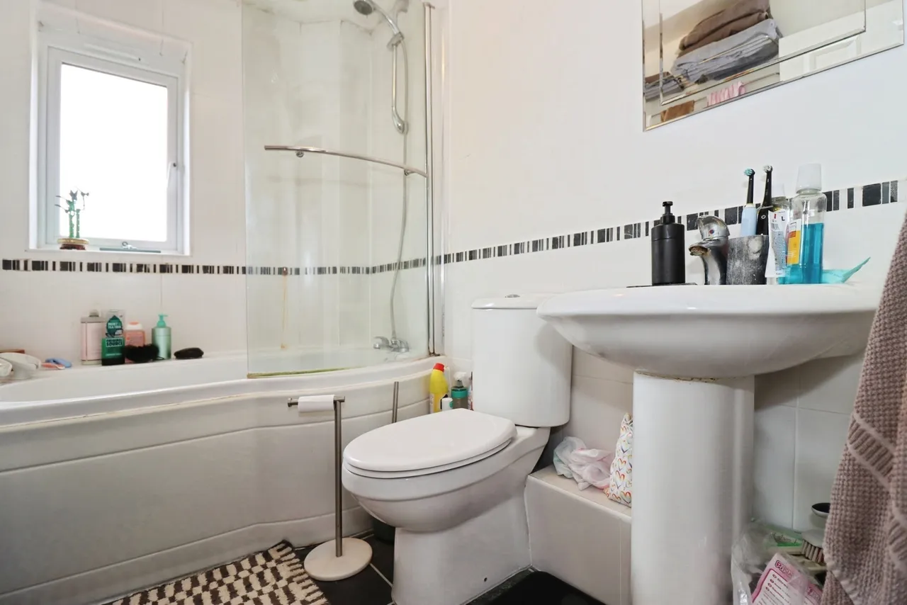 Stirling Close, Yate, Bristol, Gloucestershire, BS37, photo 15