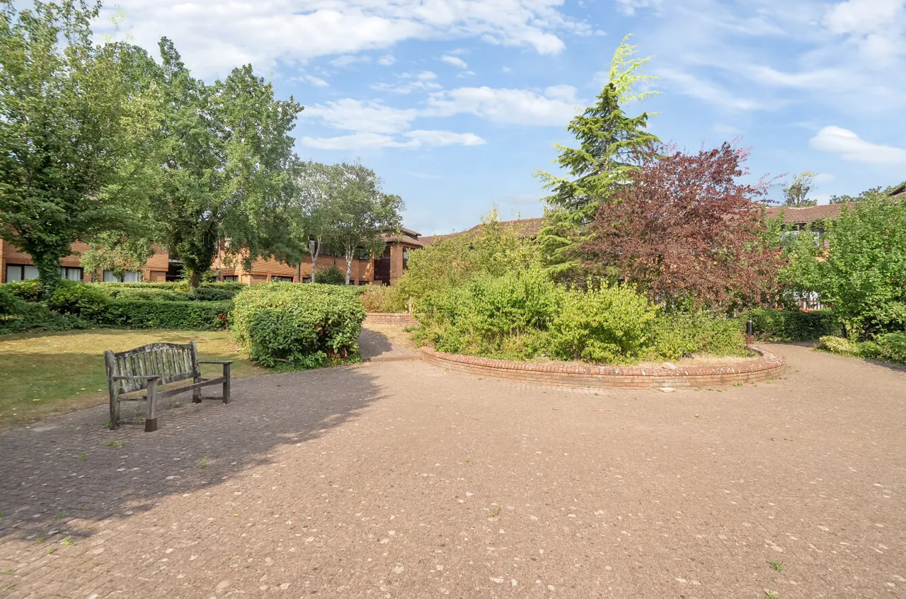 Wickham Road, Fareham, PO16, photo 6