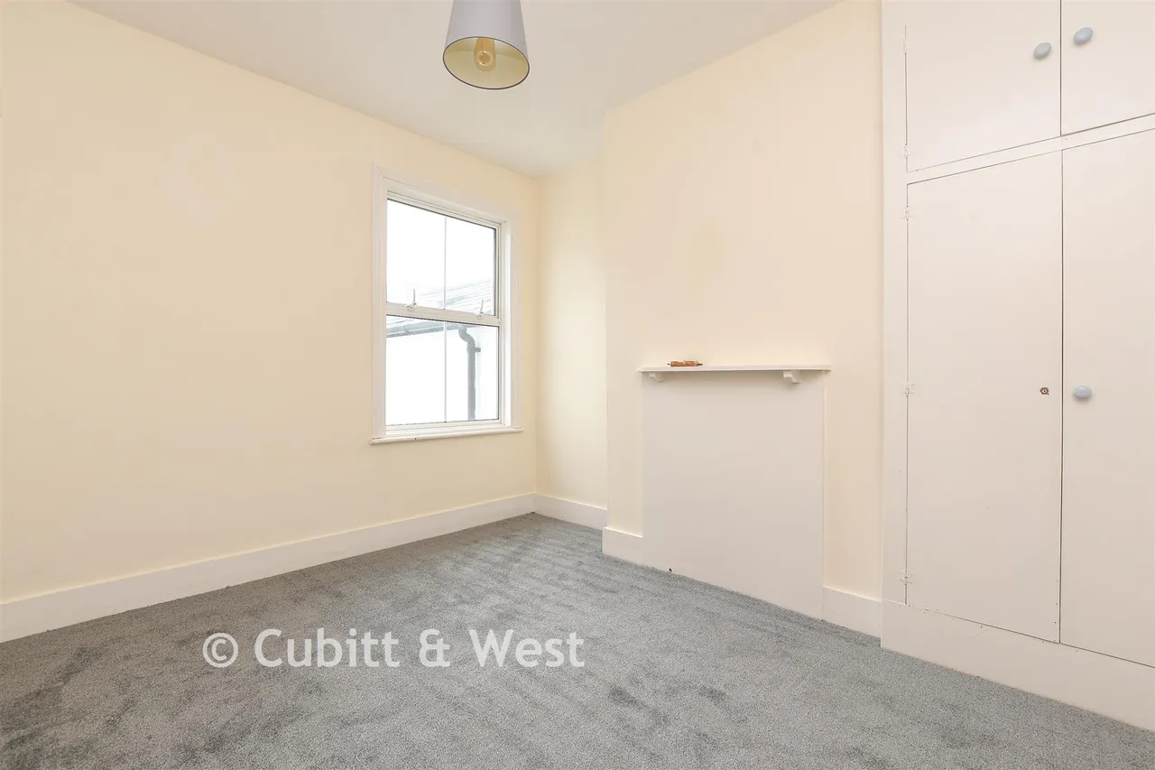 Glovers Road, Reigate, RH2, photo 10