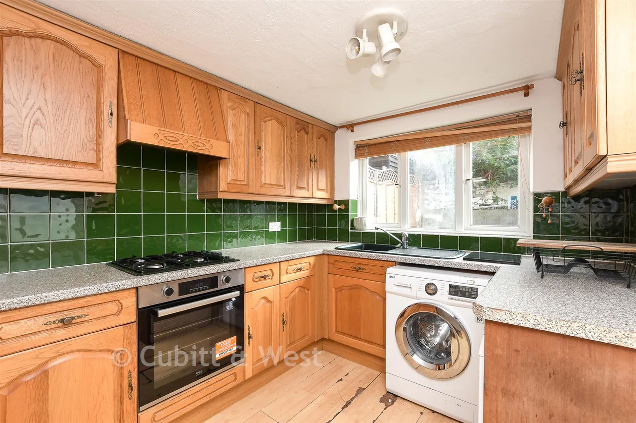 Glovers Road, Reigate, RH2, photo 6