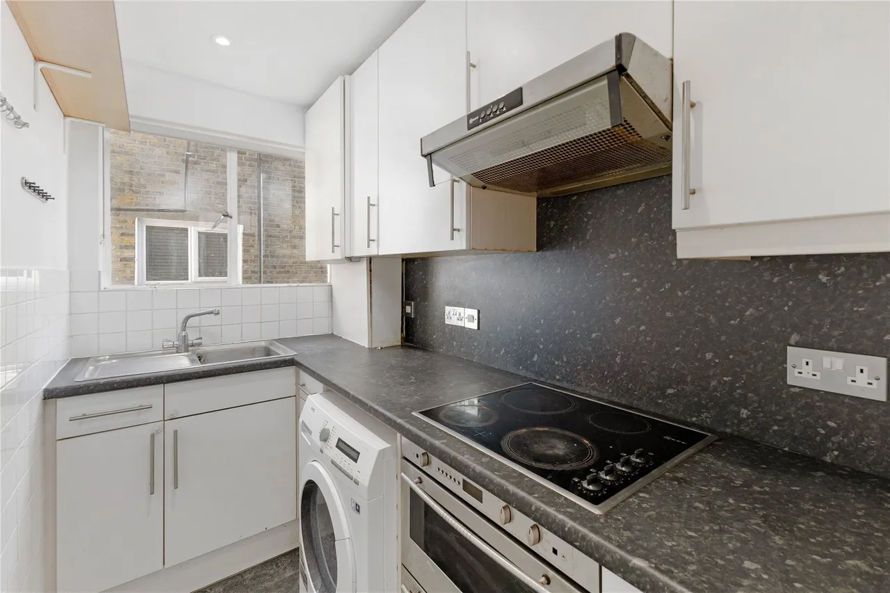 Woodside, Wimbledon, London, SW19, photo 4