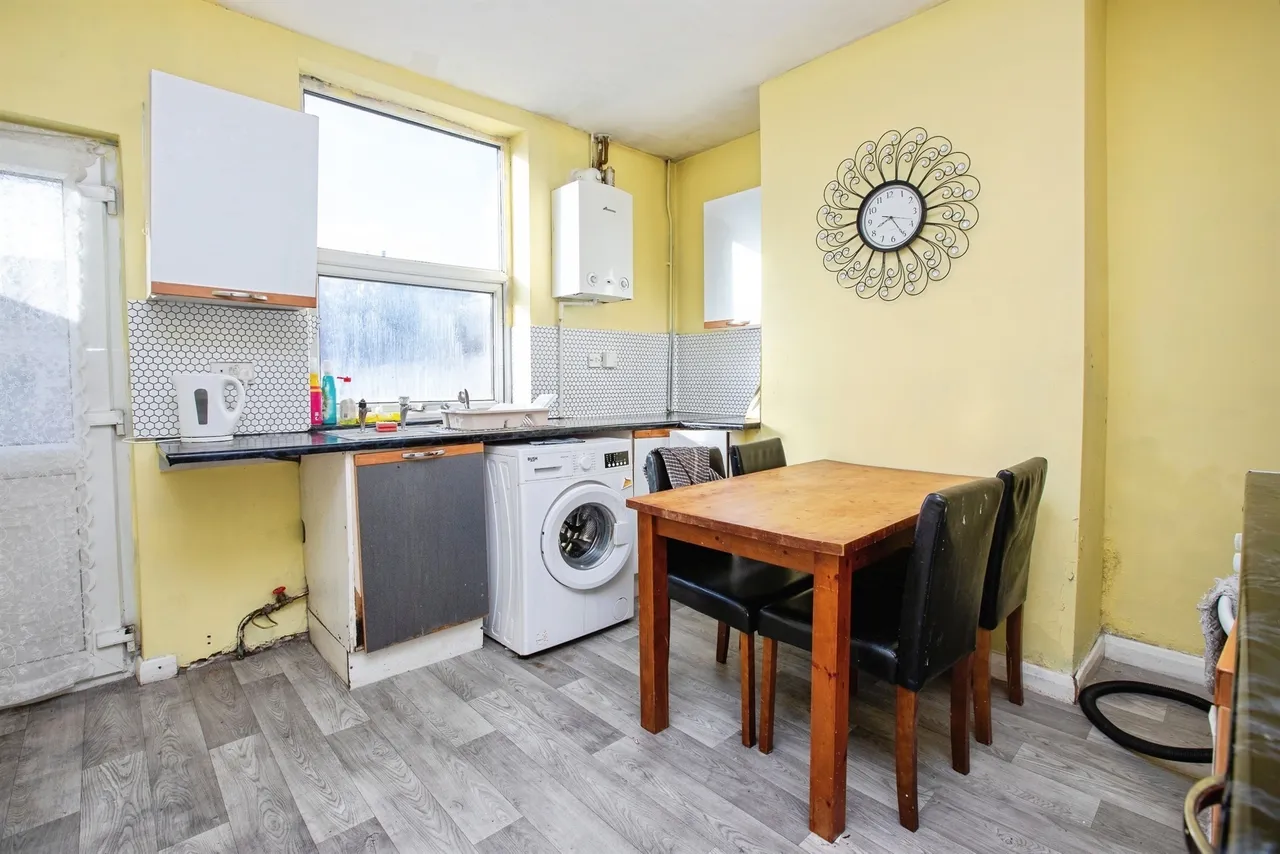 West Street, Langley Mill, NG16, photo 3
