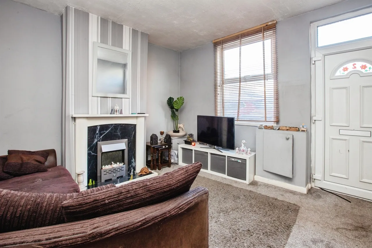 West Street, Langley Mill, NG16, photo 2