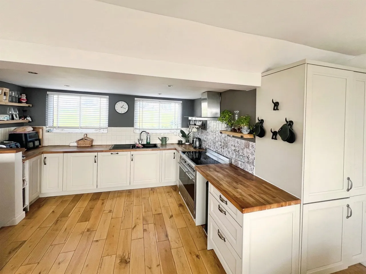 Somerset View, CF32, photo 4