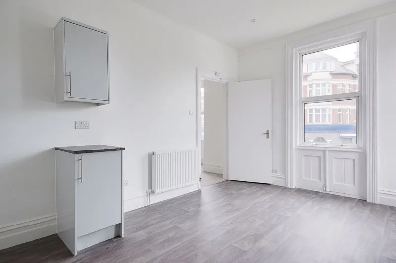 454 Christchurch Road, Bournemouth BH1 4BA, photo 12