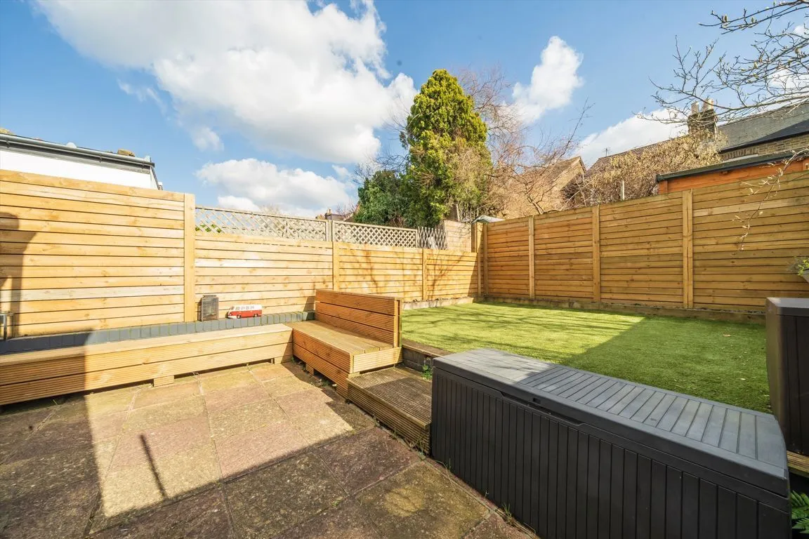 Green Lane, W7, photo 6