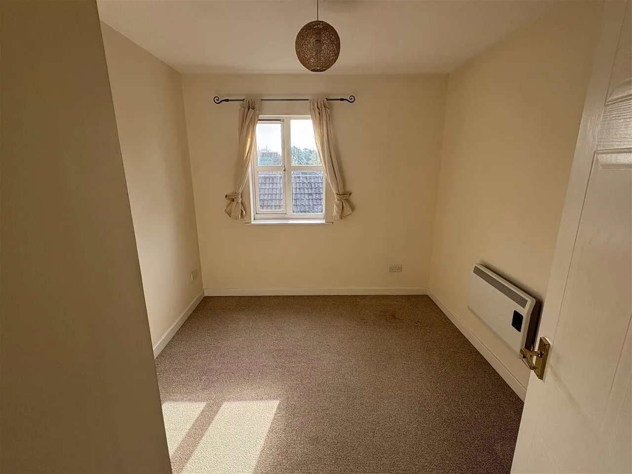 Winters Field, Taunton TA1 1PY, photo 6