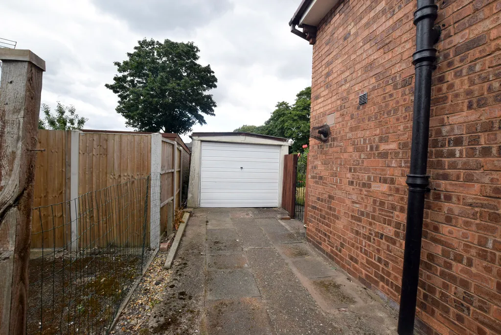 Hadley Park Road, Leegomery, TF1, photo 15