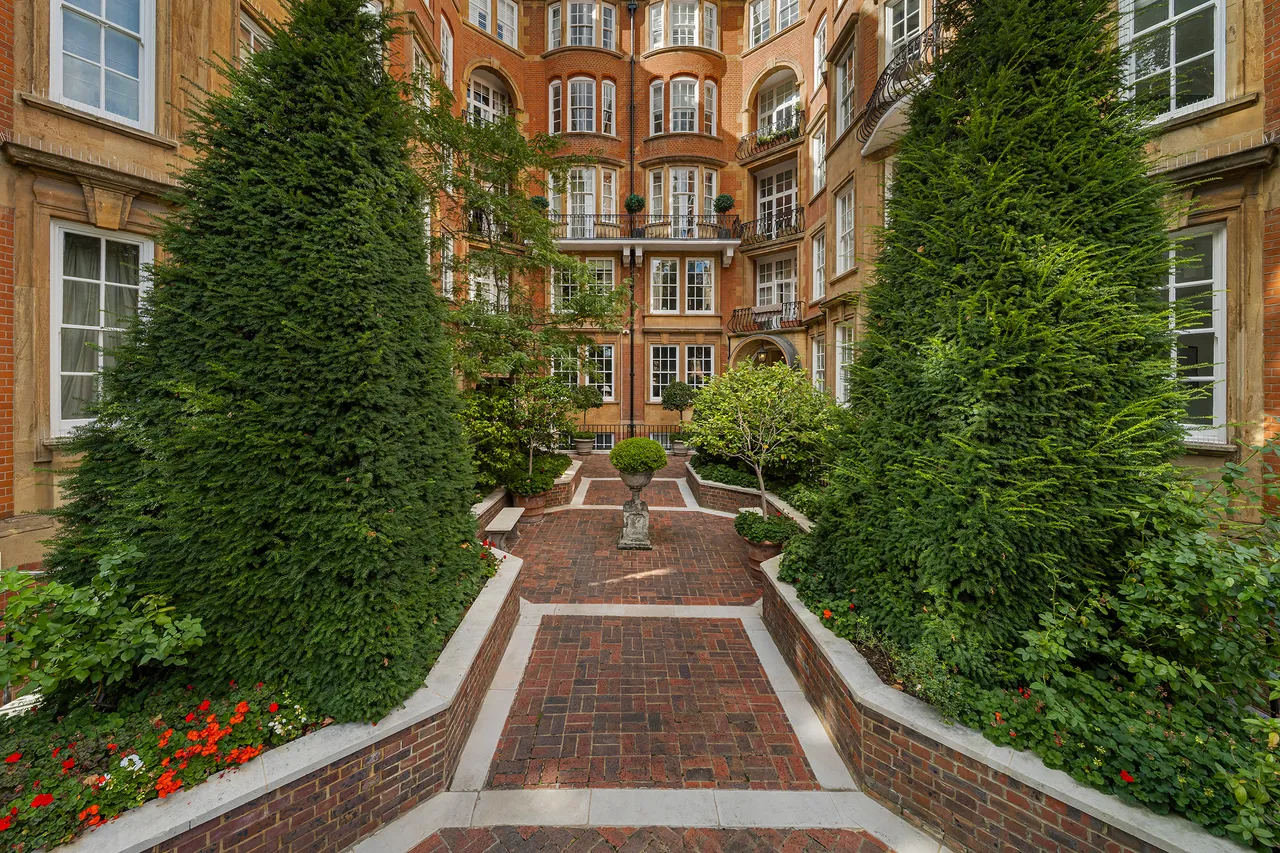 Palace Court, Bayswater, London, photo 12