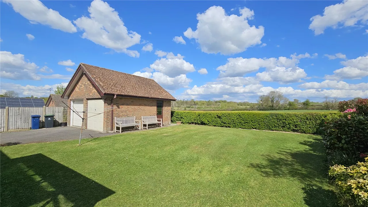 Motcombe, Shaftesbury, Dorset, SP7 9HJ, photo 12