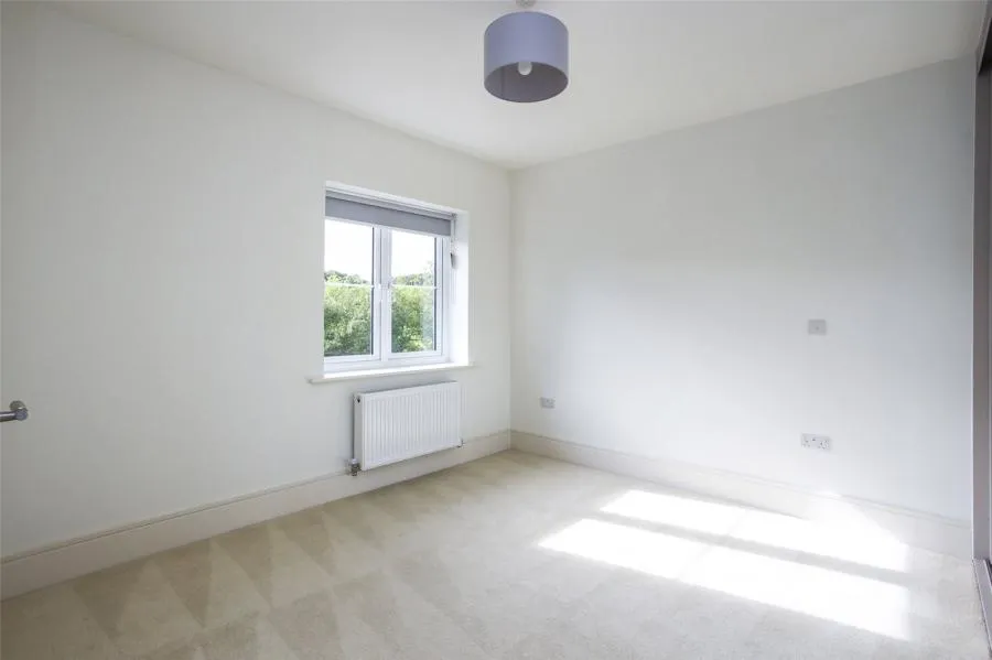 Albrighton Crescent, Paddock Wood, TN12, photo 6
