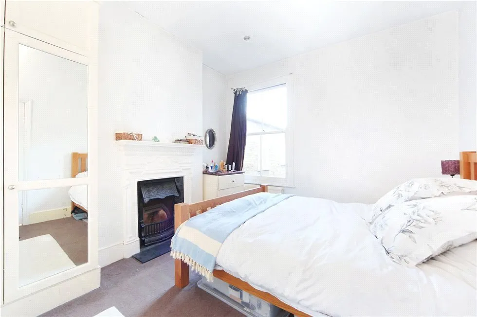 Hazelbourne Road, Clapham South, SW12, photo 4