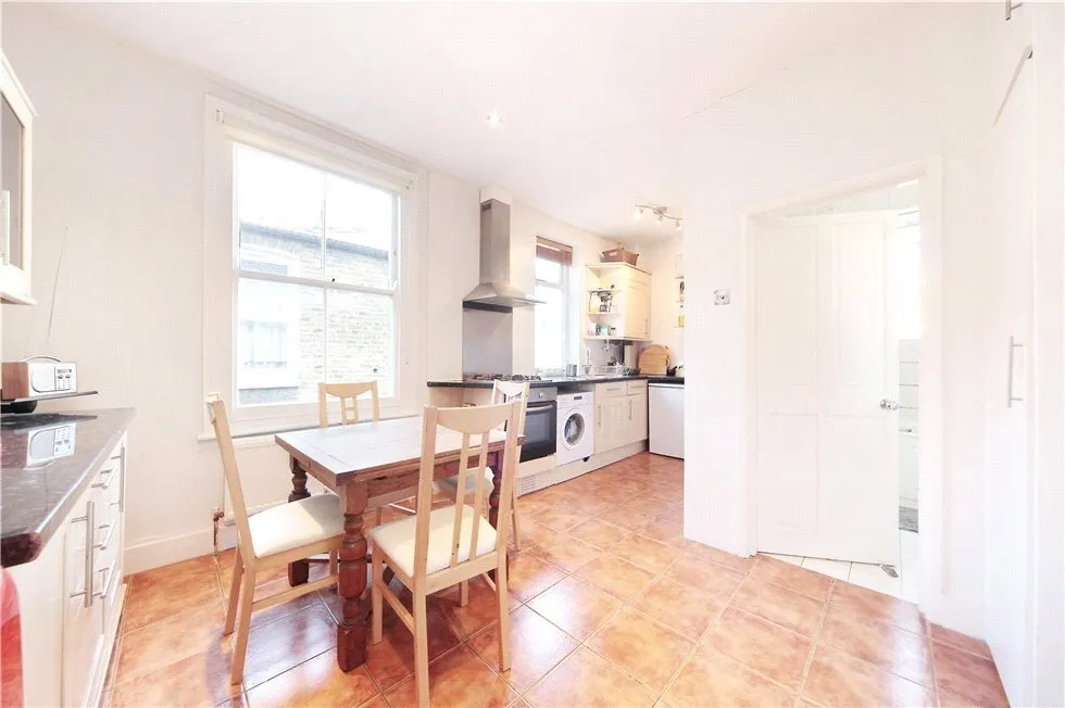 Hazelbourne Road, Clapham South, SW12, photo 5