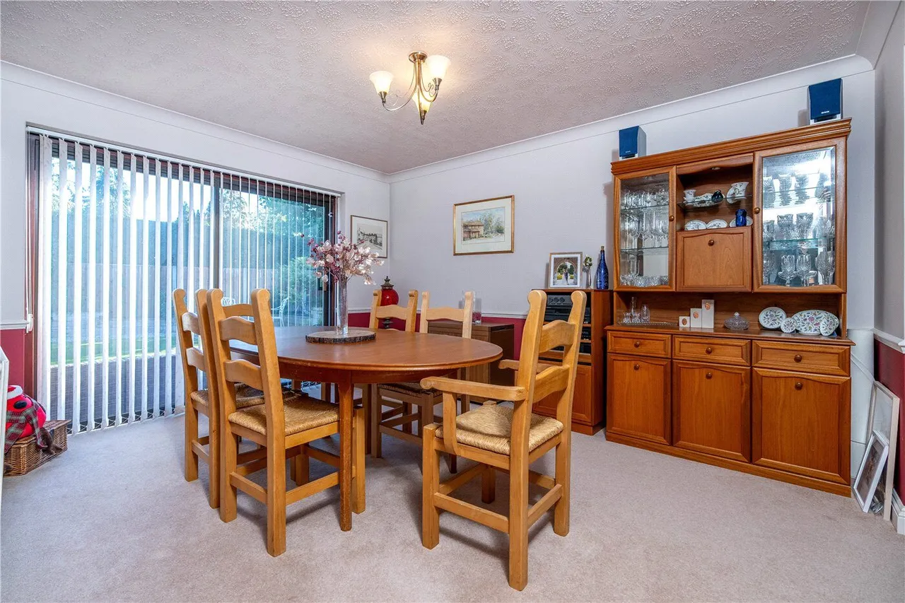 Colton Close, Baston, PE6, photo 9