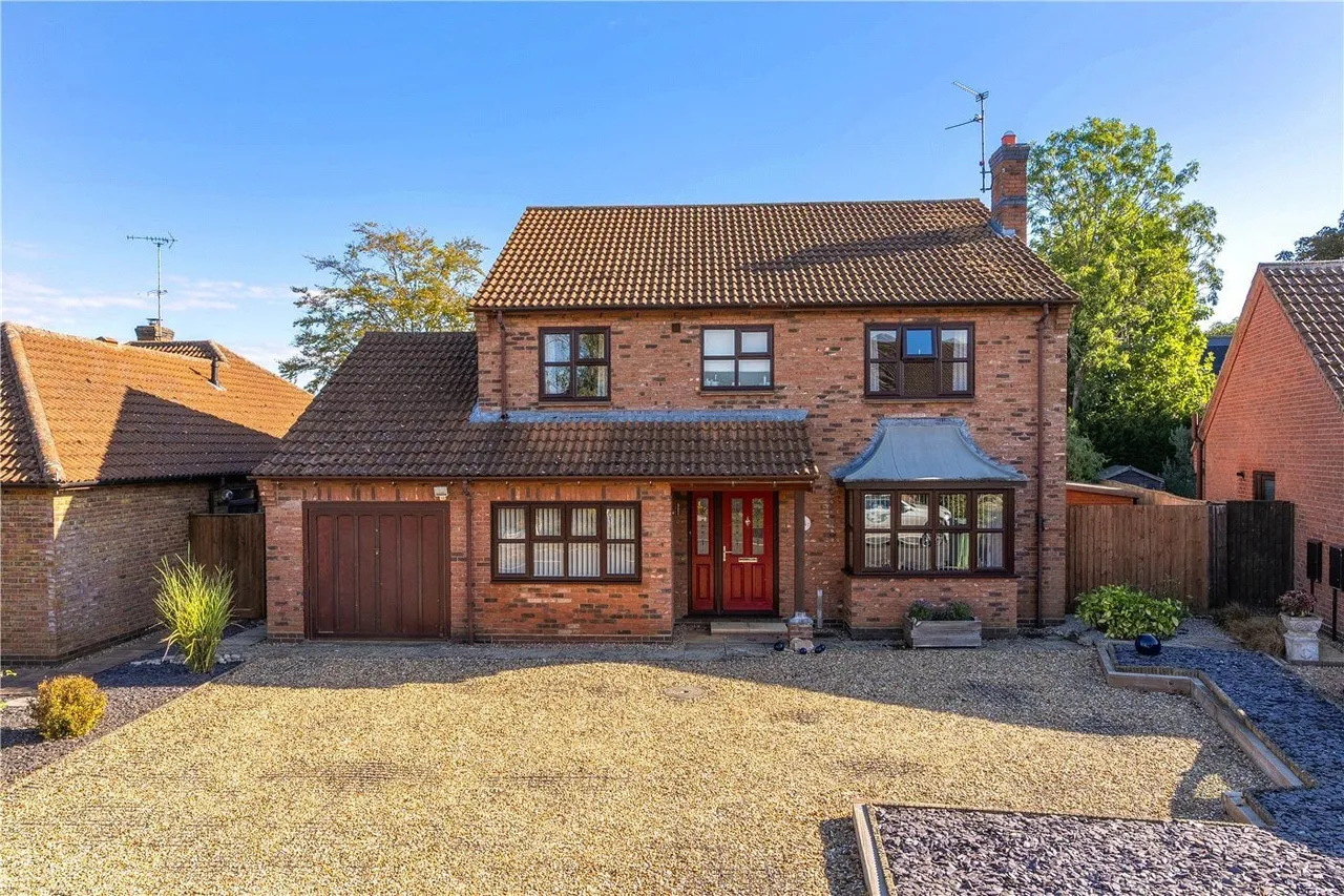 4 bed house for sale, Colton Close, Baston, PE6