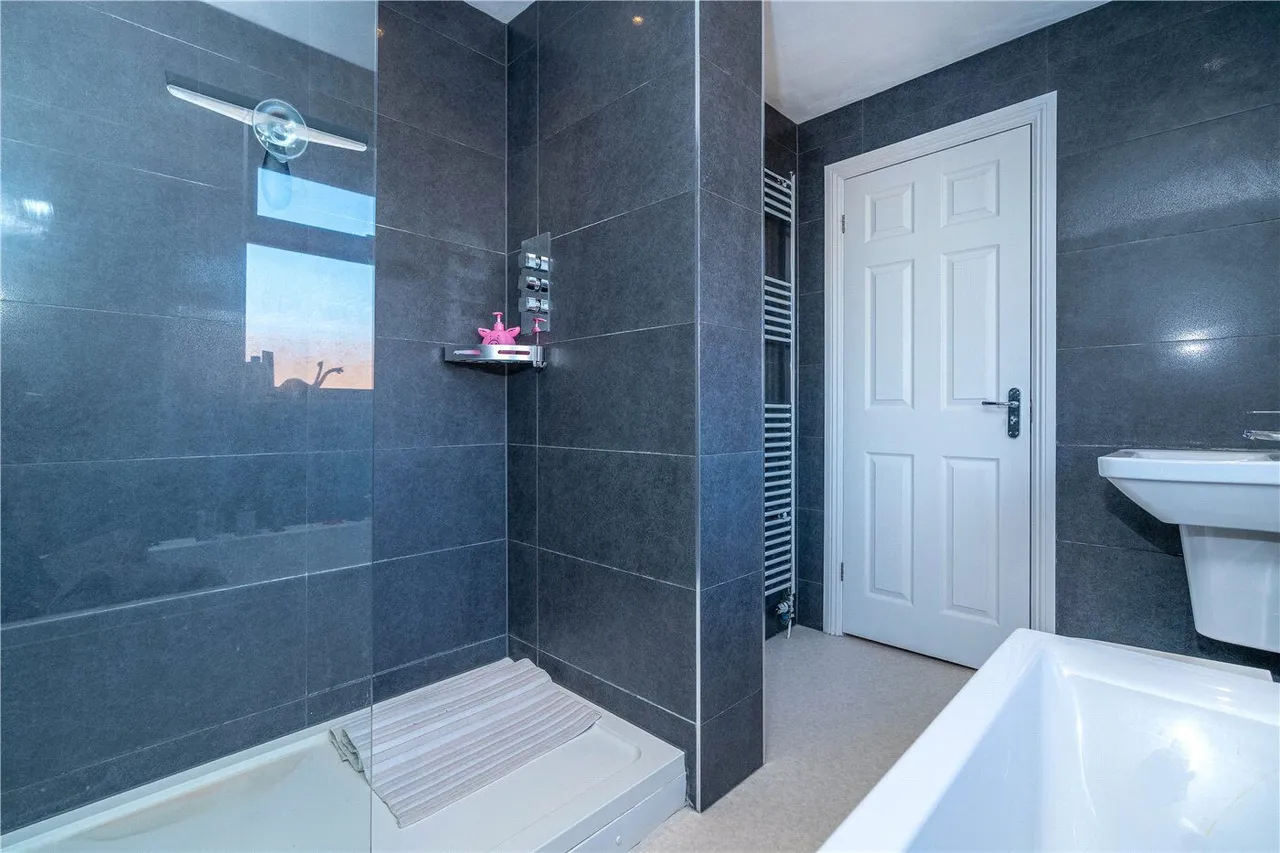 Colton Close, Baston, PE6, photo 17