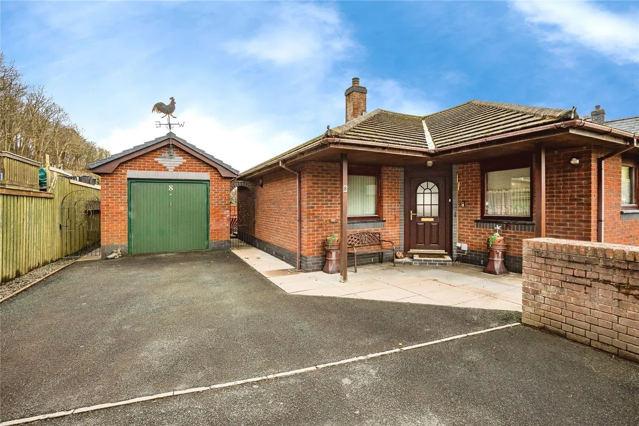 Clos Allt Fach, Llanrhystud, SY23, photo 2