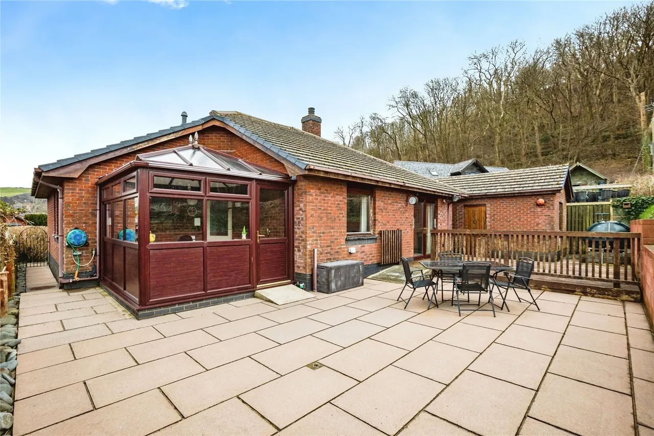 Clos Allt Fach, Llanrhystud, SY23, photo 21