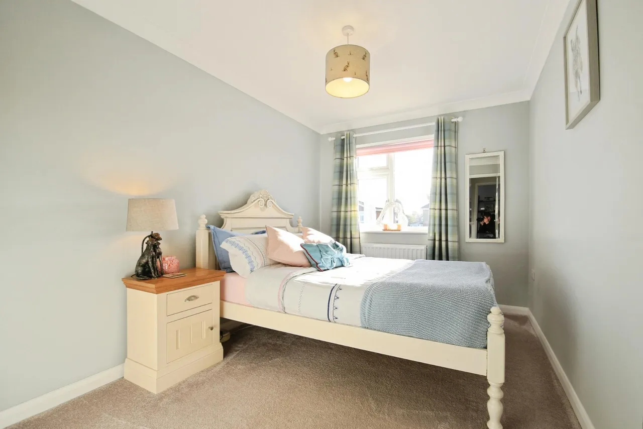 Hatt Close, Moulton, PE12, photo 14