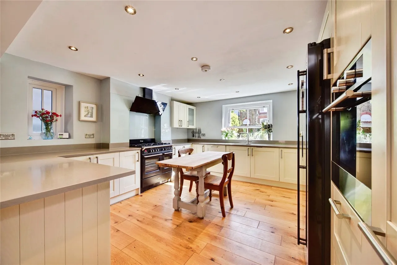Lower Fant Road, MAIDSTONE, Kent, ME16, photo 11