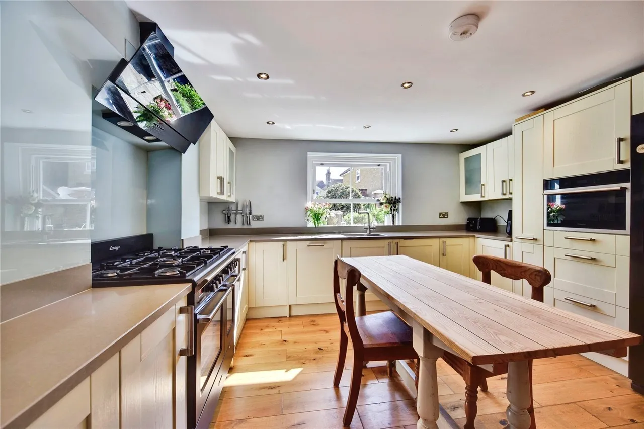 Lower Fant Road, MAIDSTONE, Kent, ME16, photo 9