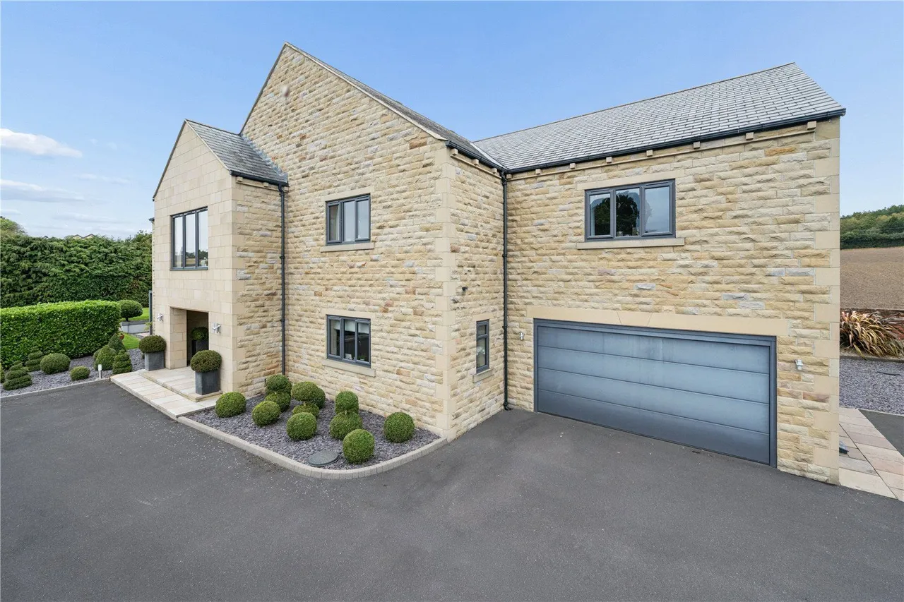Barnsley Road, Flockton, WF4, photo 2