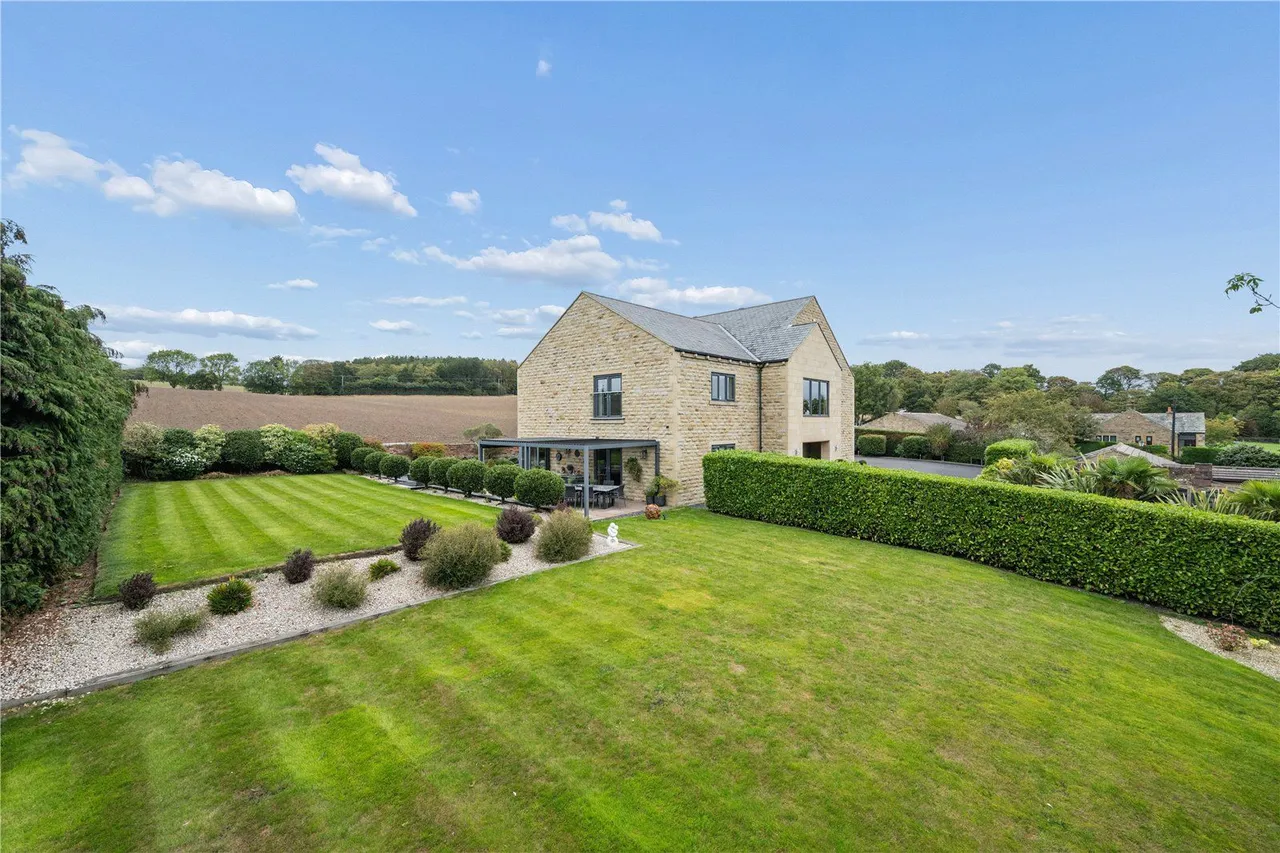 Barnsley Road, Flockton, WF4, photo 27