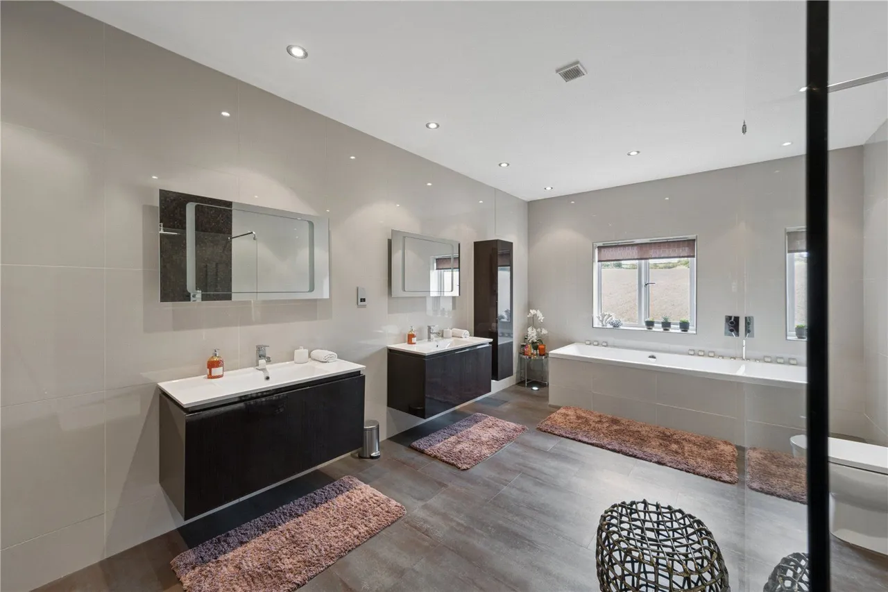Barnsley Road, Flockton, WF4, photo 16