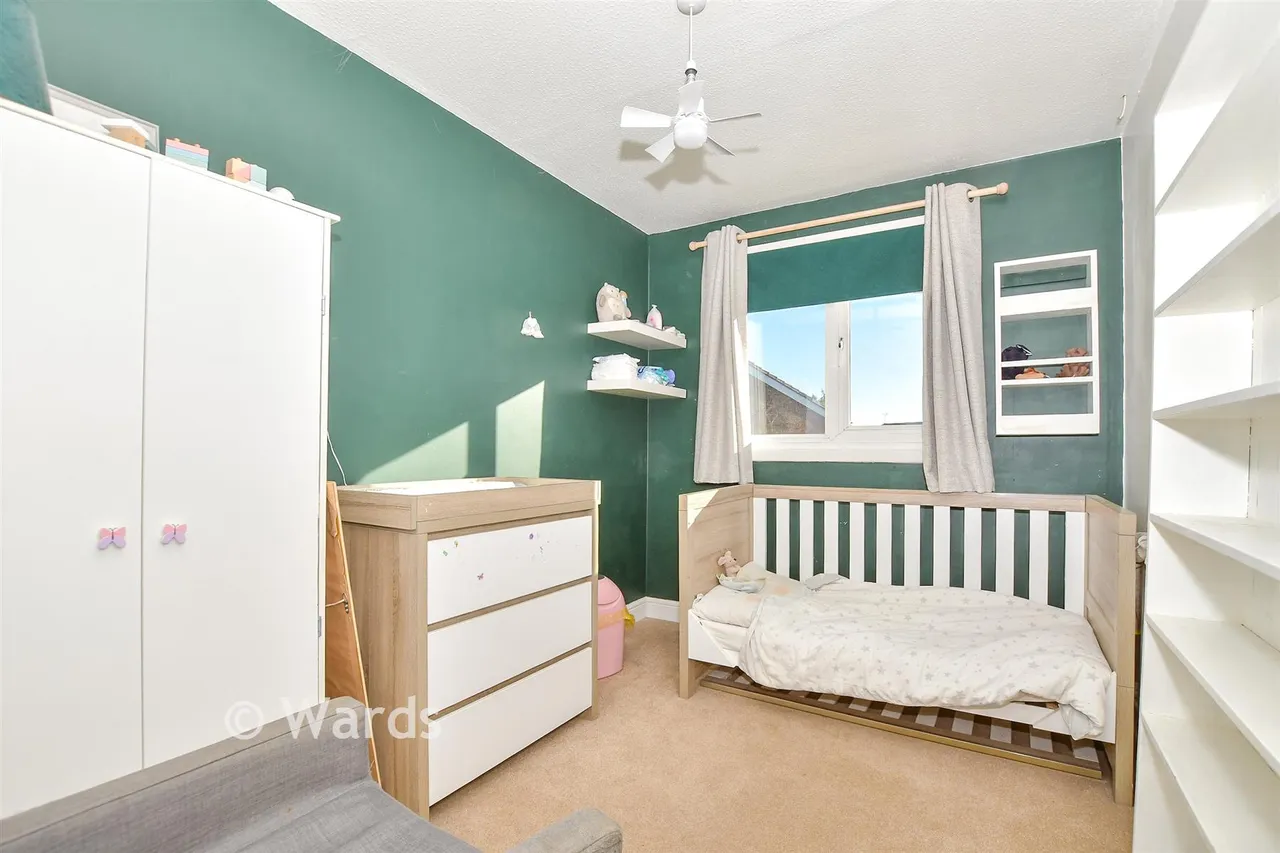 Fuggles Close, Paddock Wood, TN12, photo 9