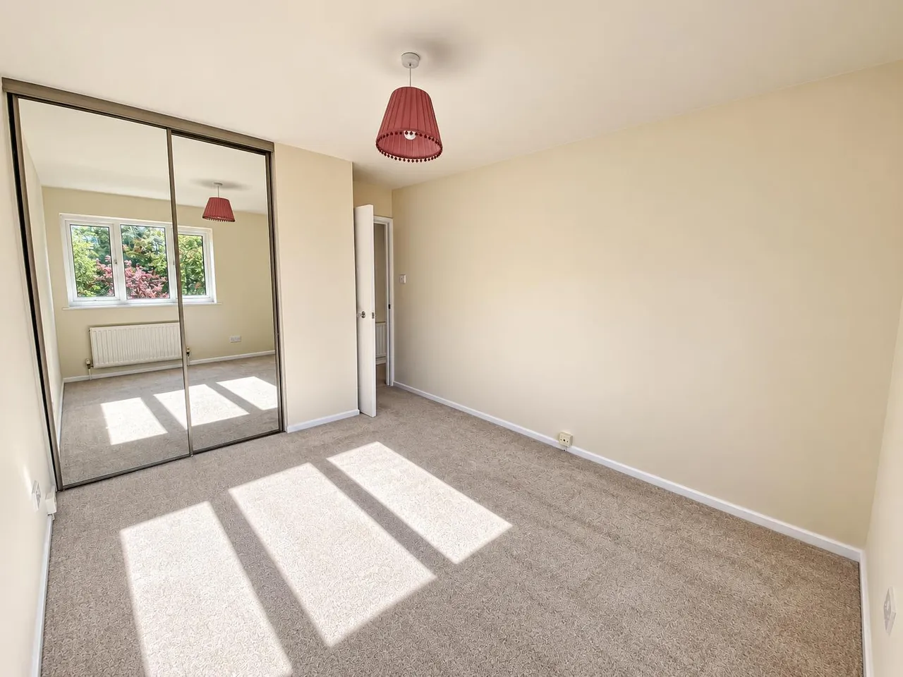 Basing Road, Banstead, SM7, photo 3