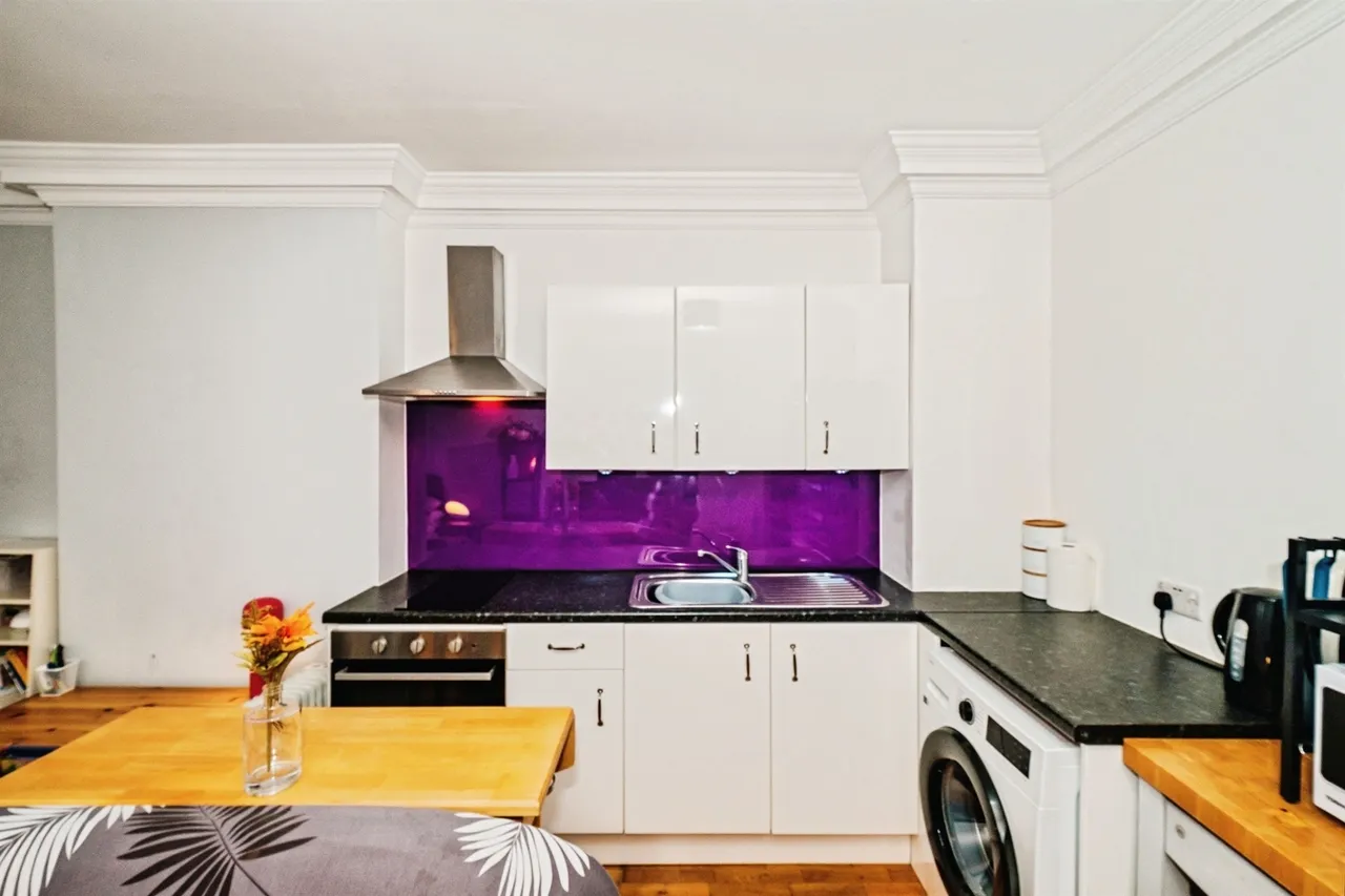 Farncombe Road, Worthing, BN11, photo 7