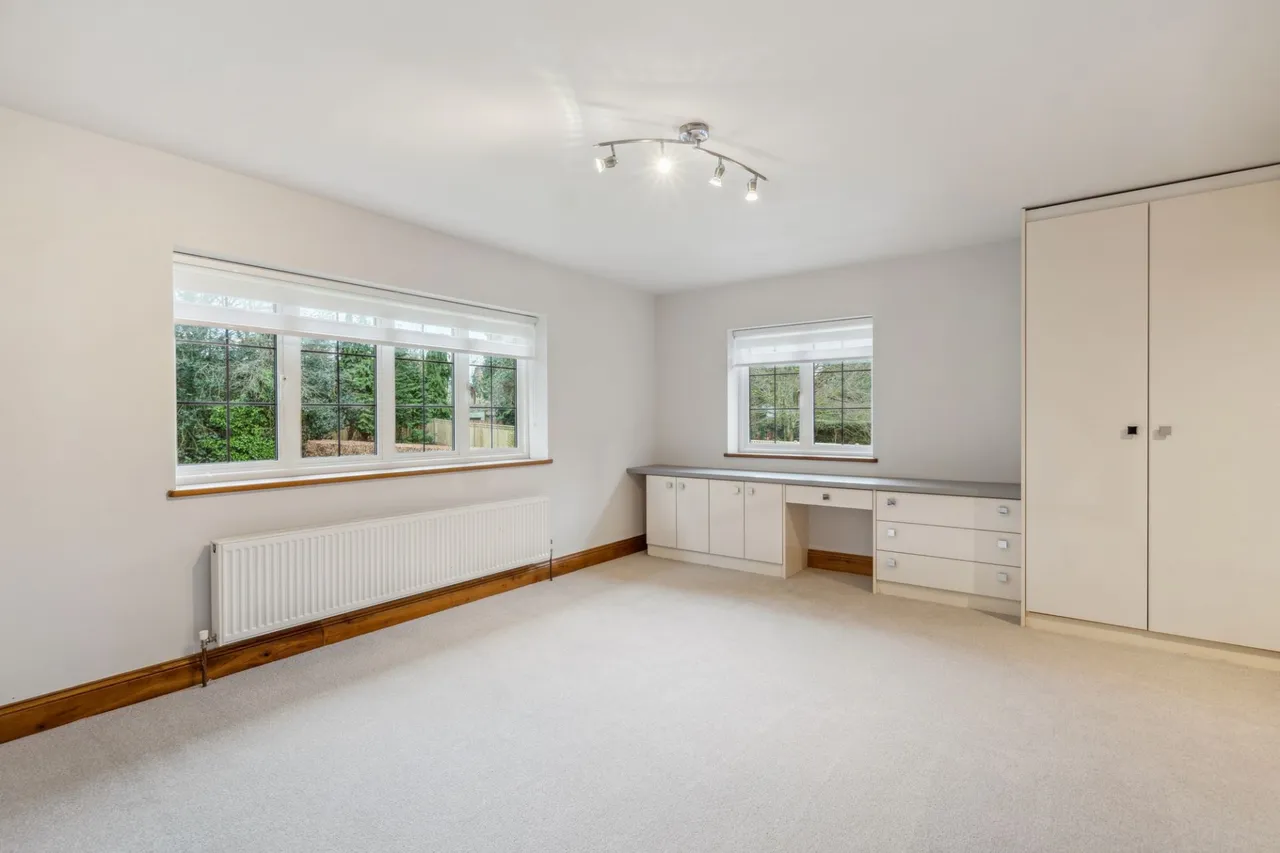 Chiltern Hills Road, Beaconsfield, HP9, photo 16