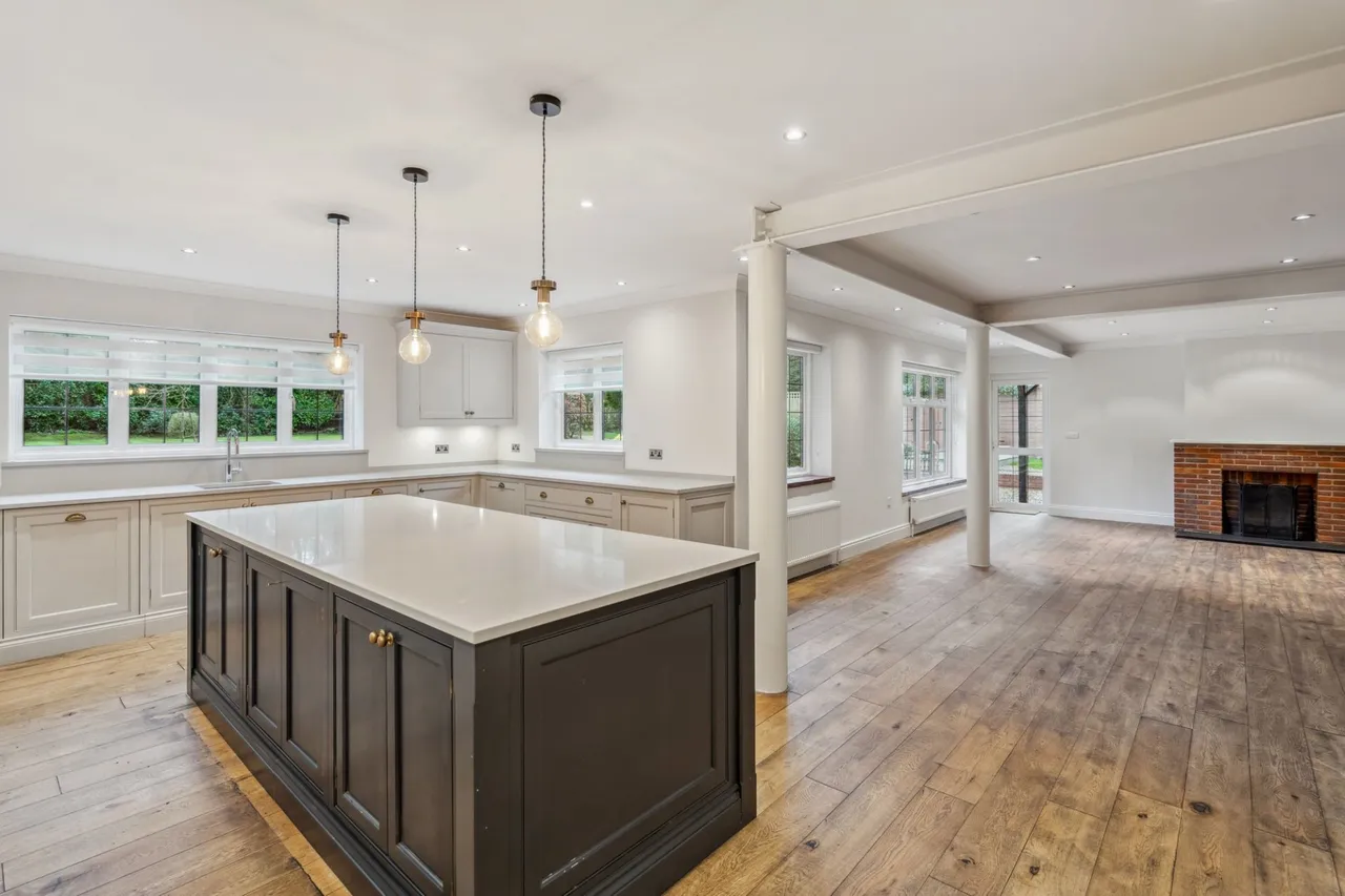 Chiltern Hills Road, Beaconsfield, HP9, photo 13