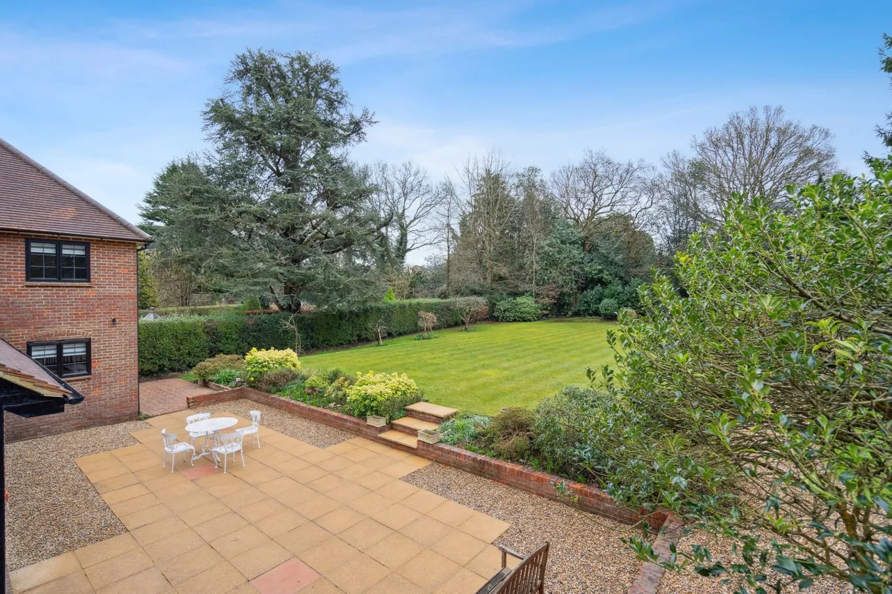 Chiltern Hills Road, Beaconsfield, HP9, photo 8