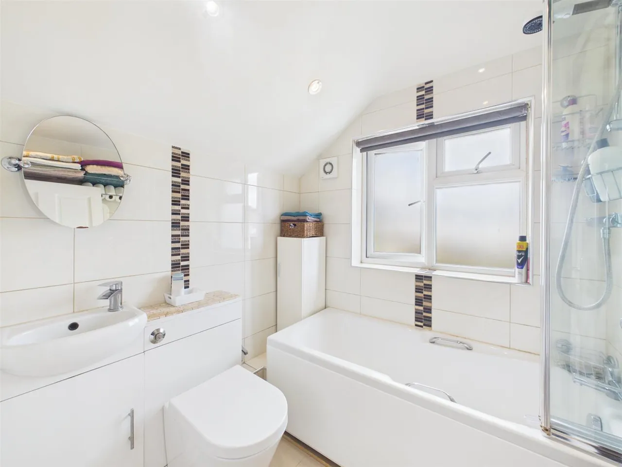 Clyfford Road, Ruislip, HA4 6PS, photo 6