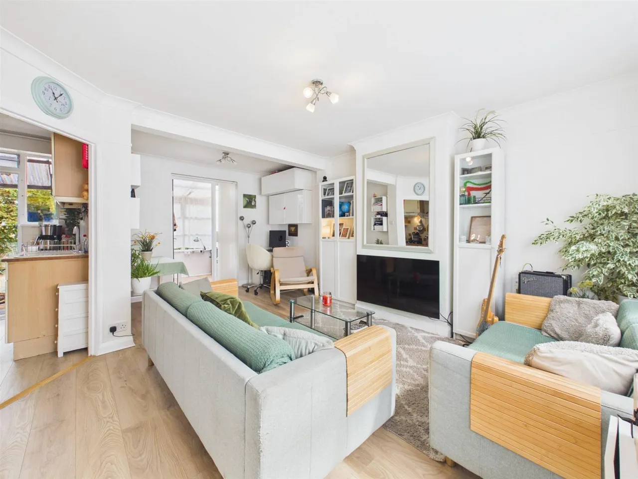 Clyfford Road, Ruislip, HA4 6PS, photo 2