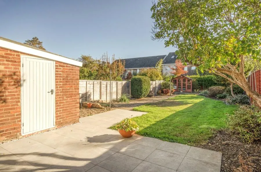 Priors Road, Windsor, SL4, photo 19