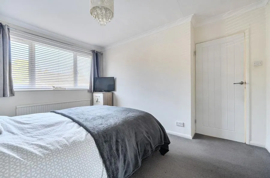 Priors Road, Windsor, SL4, photo 18