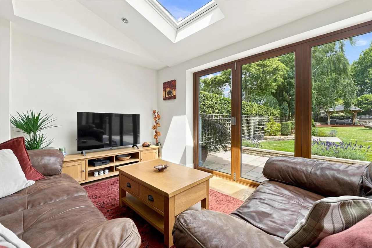 Hurst Lane, Bollington, photo 3
