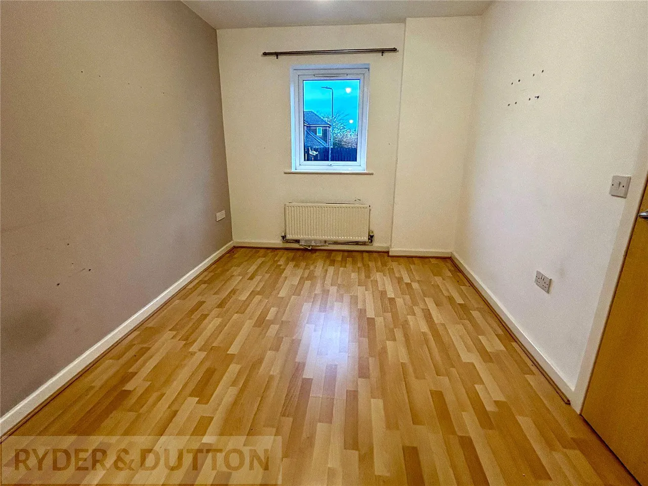 Heathmoor Park Road, Illingworth, HX2, photo 13