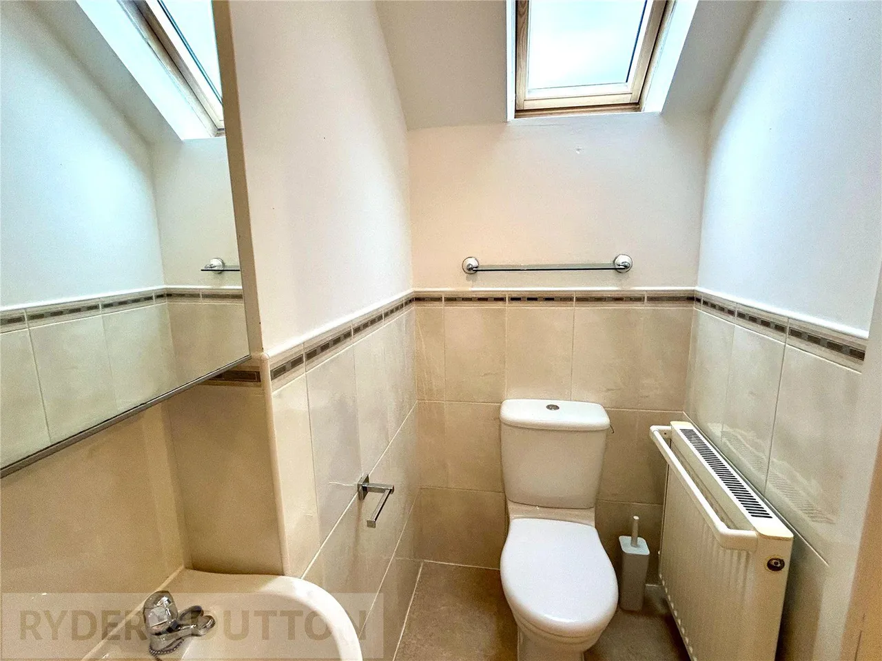 Heathmoor Park Road, Illingworth, HX2, photo 19