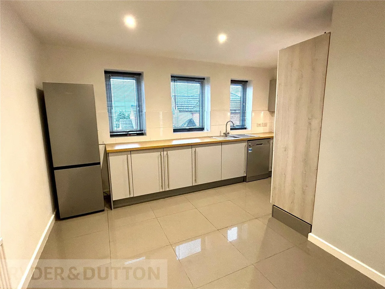 Heathmoor Park Road, Illingworth, HX2, photo 7