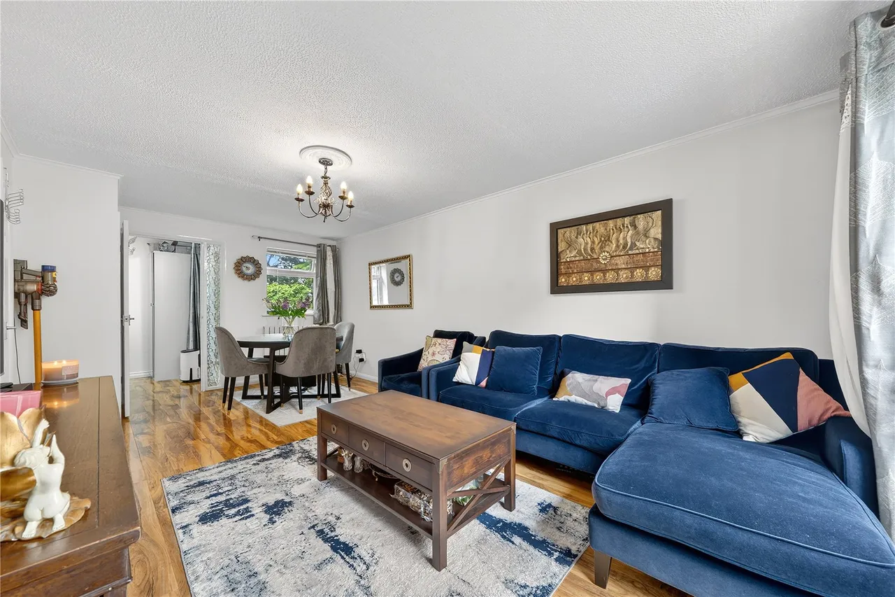 Inkerman Road, Knaphill, GU21, photo 5