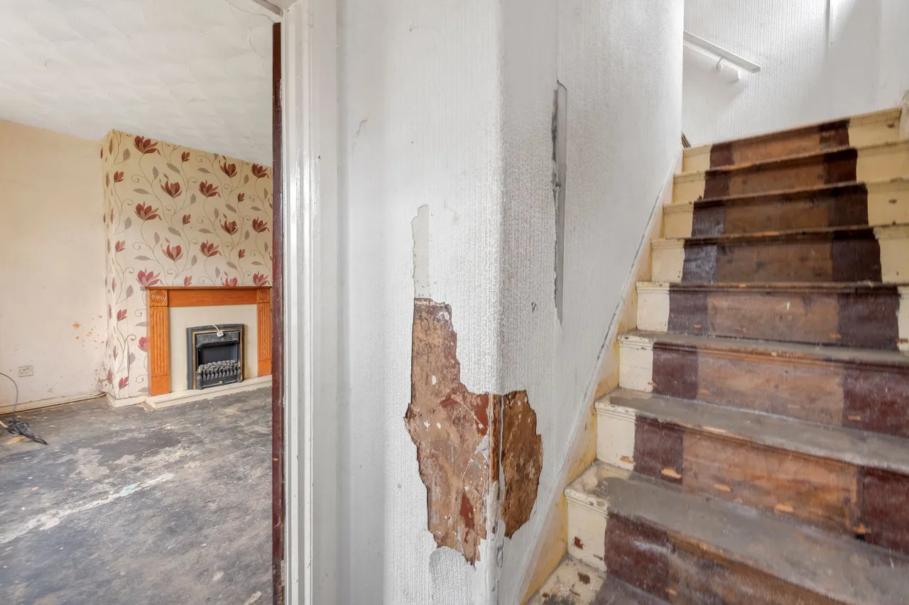 Wood Street, St. Helens, WA9, photo 9