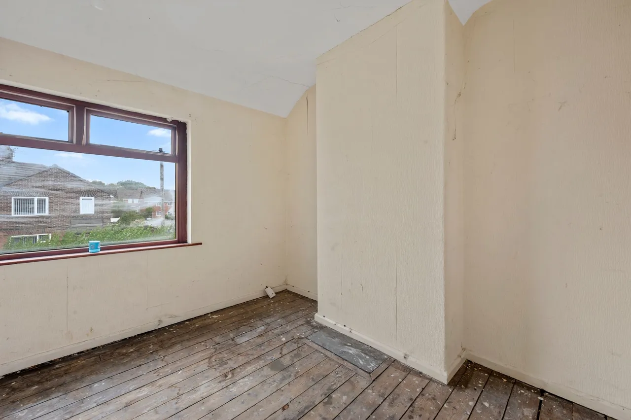 Wood Street, St. Helens, WA9, photo 12