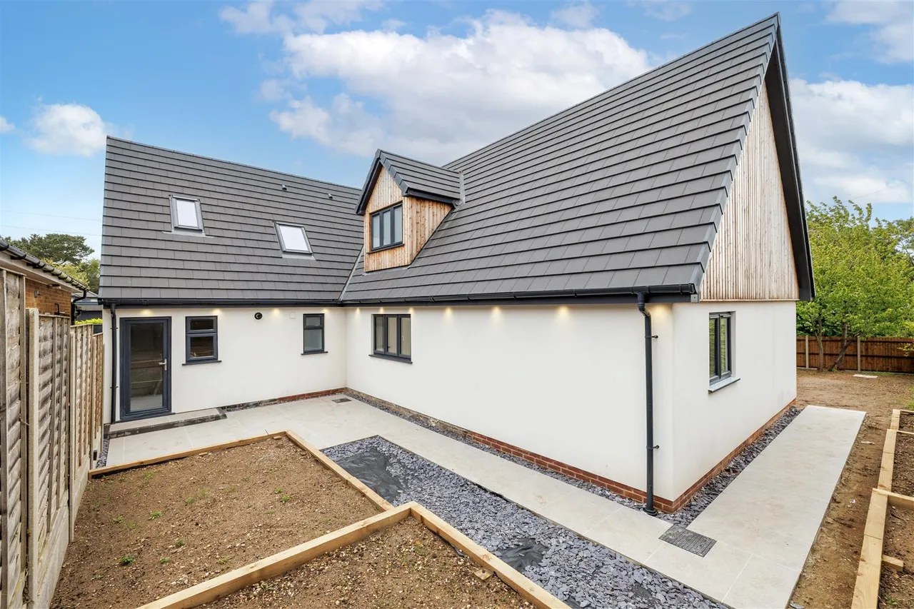 Nicholas Drive, Reydon, IP18, photo 29