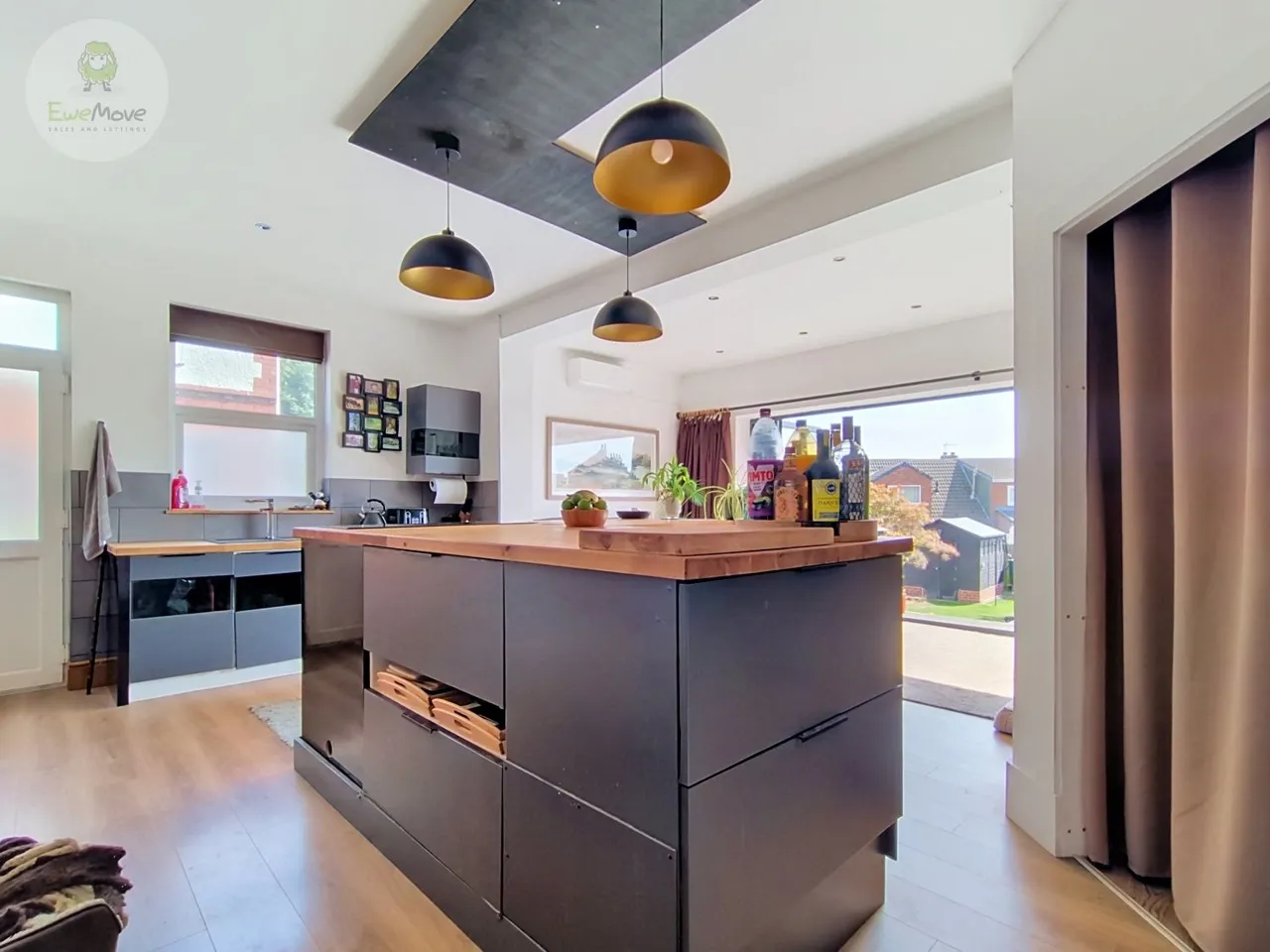 Huddersfield Road, Liversedge, WF15, photo 5