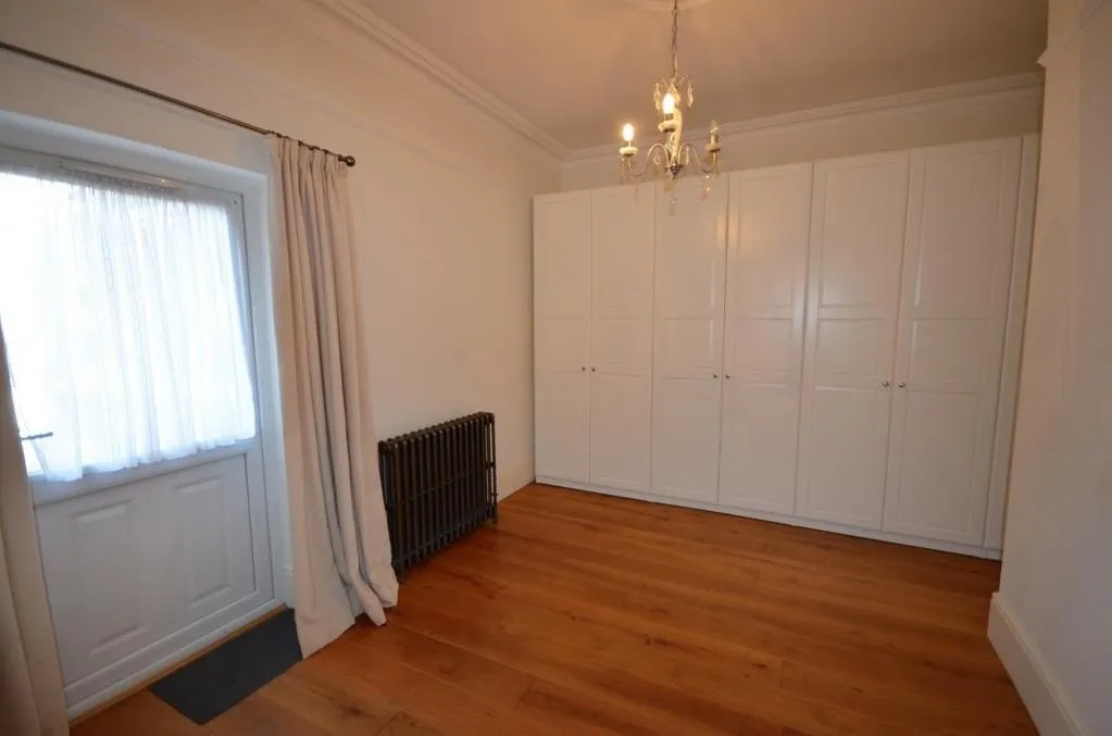 Westland Road, Watford, photo 5