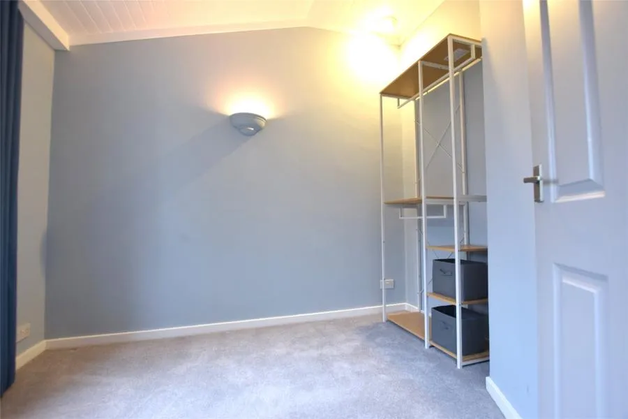 Ashenden Walk, Tunbridge Wells, TN2, photo 11