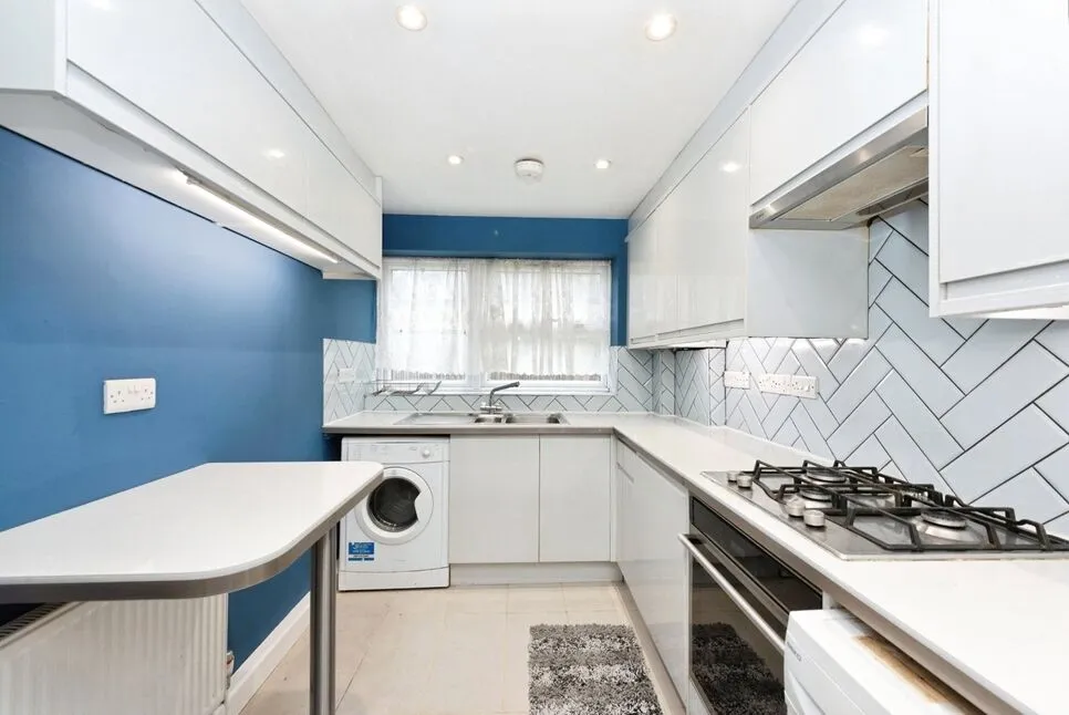 Lampton Road, Hounslow, TW3, photo 3